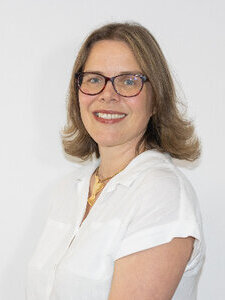 Lead presenter:  Ester De Vries